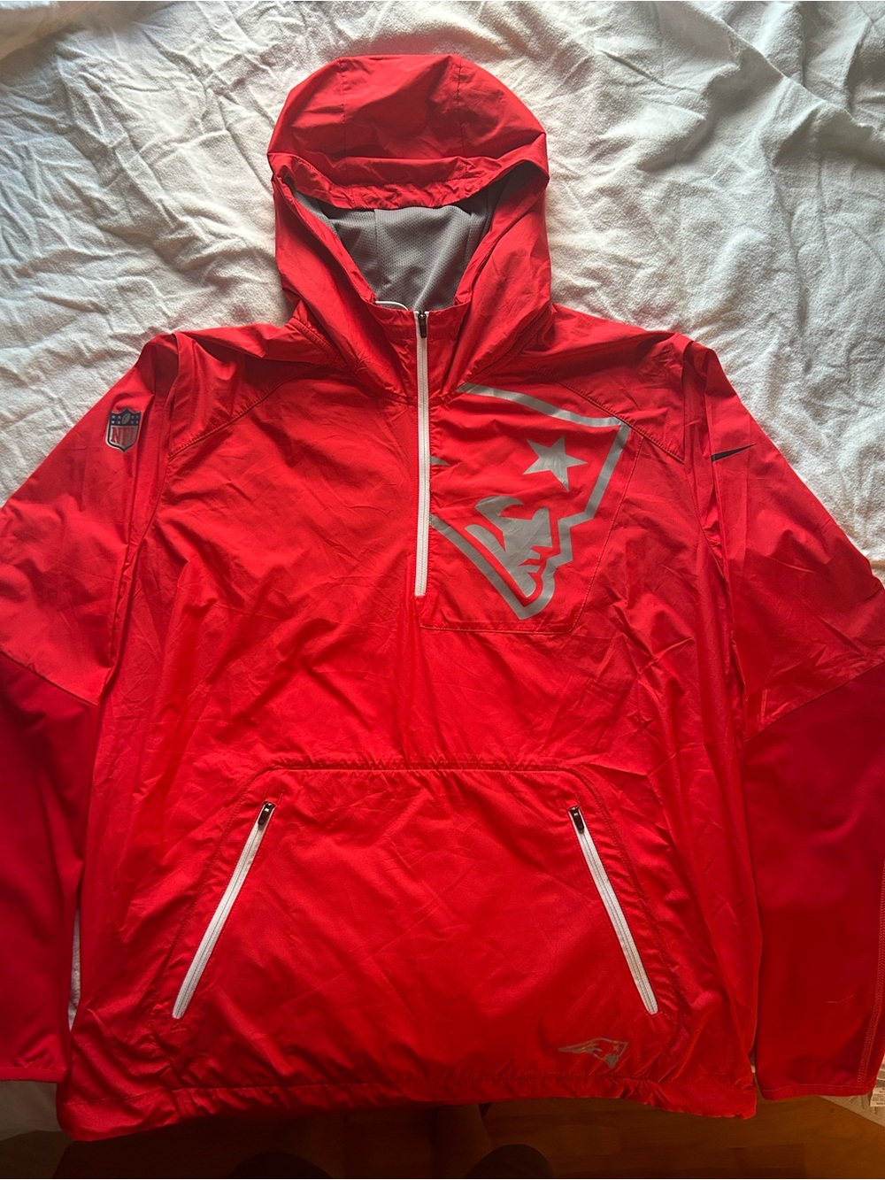Nike NFL New England Patriots Sideline Fly Rush Half-Zip Jacket - Size Large